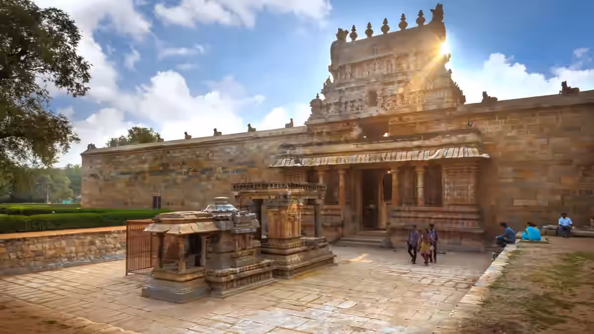 Airavatesvara Temple Darasuram - Kalidass Travels Tamil Nadu Pilgrimage Tour